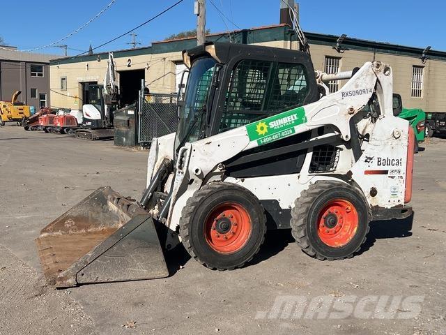 Bobcat S570 Skid steer loaders