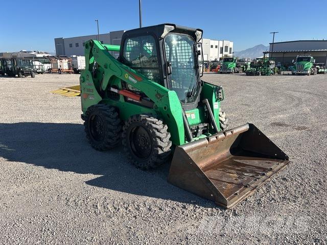 Bobcat S650 Skid steer loaders