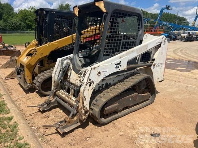 Bobcat T450 Skid steer loaders
