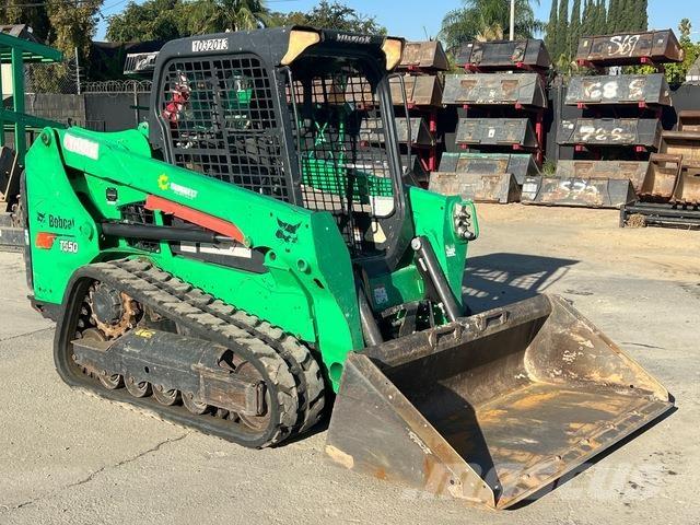 Bobcat T550 Skid steer loaders