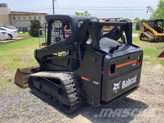 Bobcat T590 Skid steer loaders