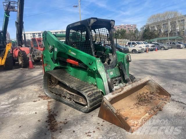 Bobcat T740 Skid steer loaders
