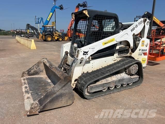 Bobcat T740 Skid steer loaders