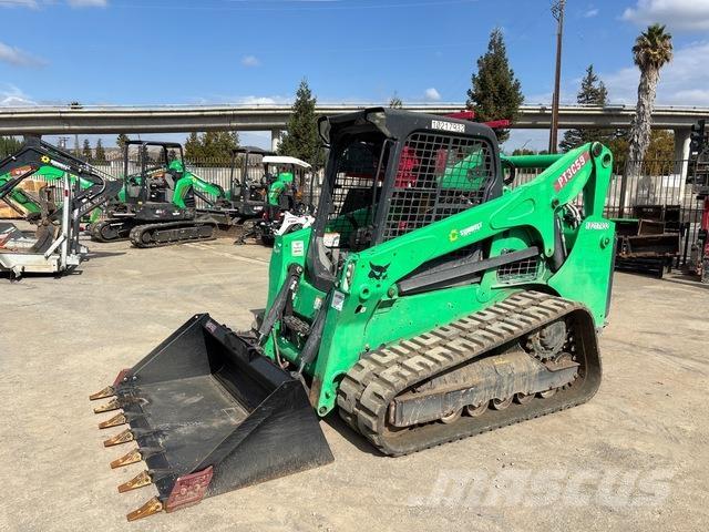 Bobcat T740 Skid steer loaders