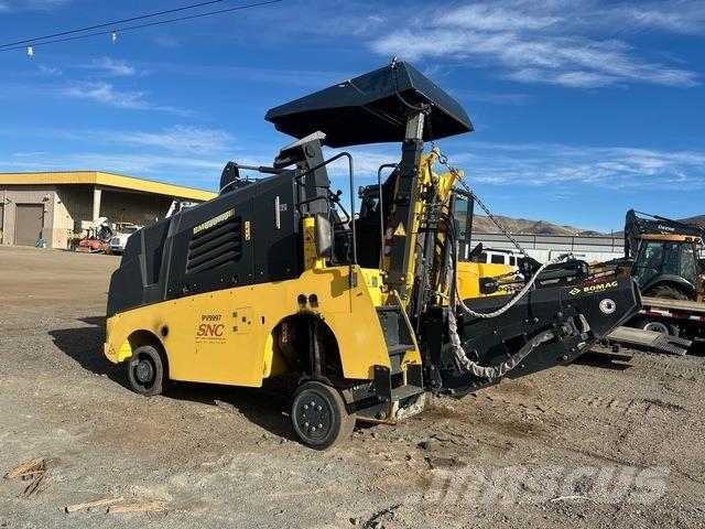 Bomag BM600 / 15 Asphalt cold milling machines