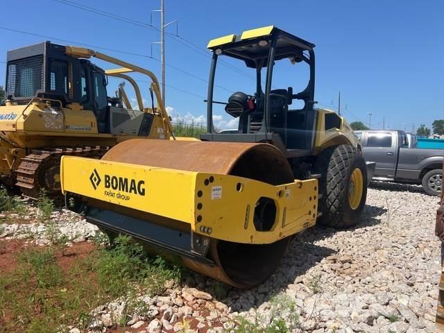 Bomag BW213D-5 Single drum rollers