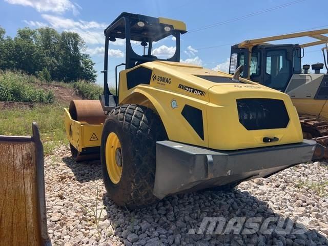 Bomag BW213D-5 Single drum rollers