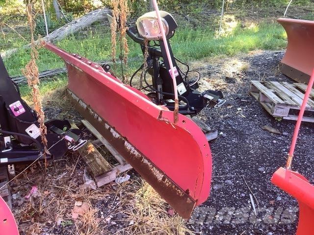 Boss  Snow blades and plows