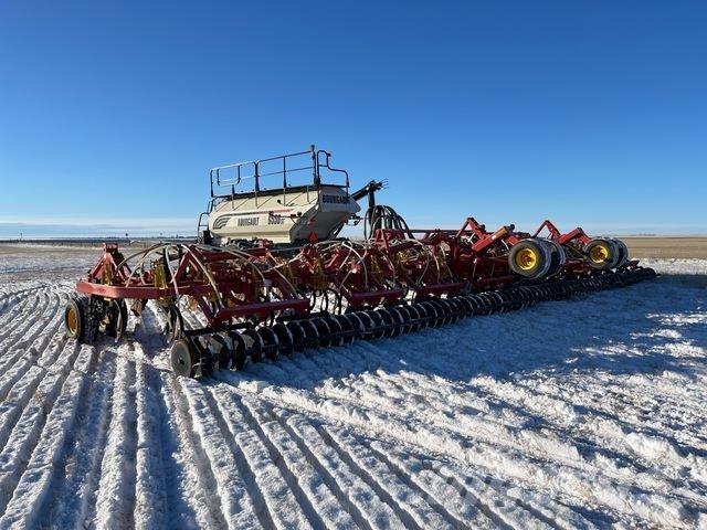 Bourgault 5810 Drills