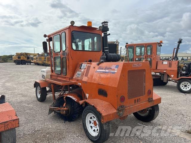 Broce RJT-350 Indoor sweepers