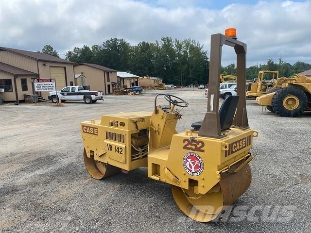 CASE 252 Twin drum rollers
