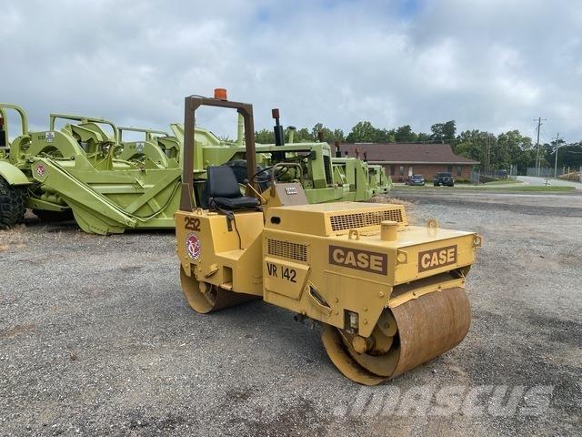 CASE 252 Twin drum rollers