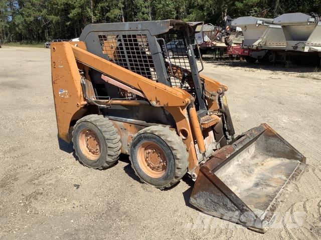 CASE 420 Skid steer loaders