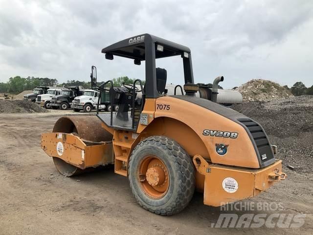 CASE SV208 Single drum rollers