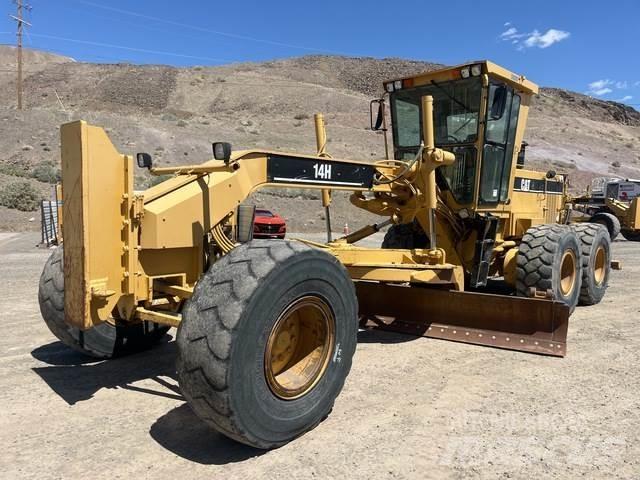 CAT 14H Graders