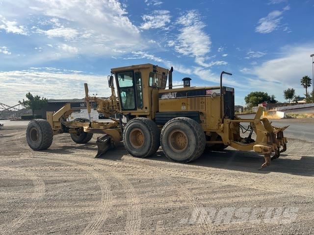 CAT 14H Graders