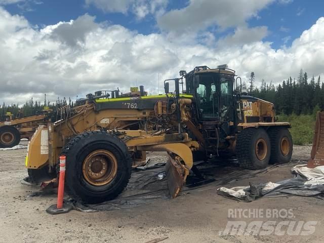 CAT 16M Graders