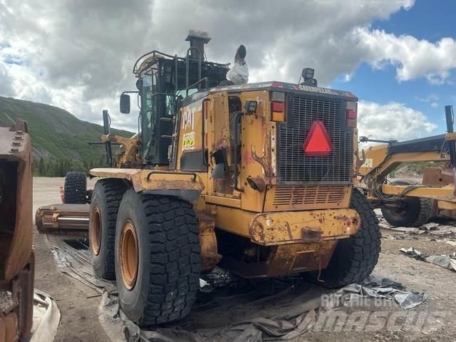 CAT 16M Graders