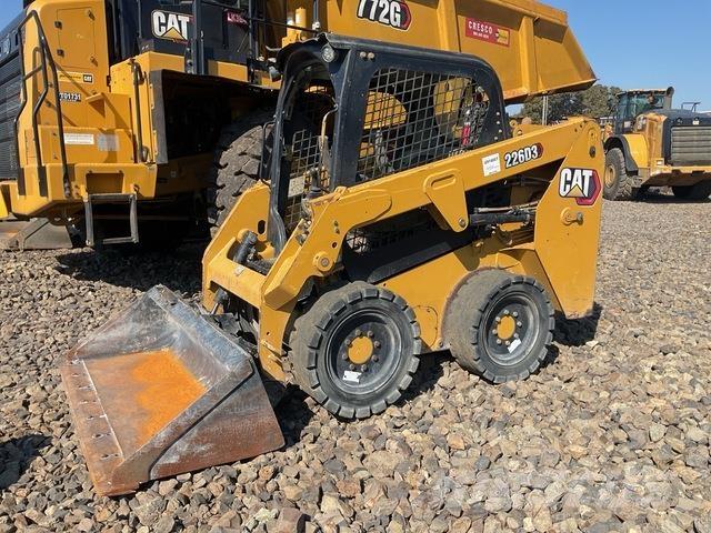CAT 226D3 Skid steer loaders