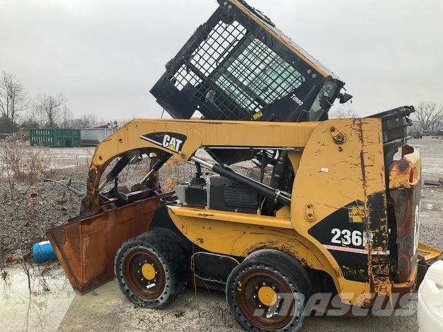 CAT 236B Skid steer loaders