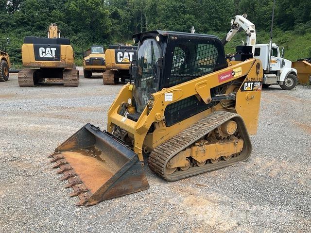 CAT 239D Skid steer loaders