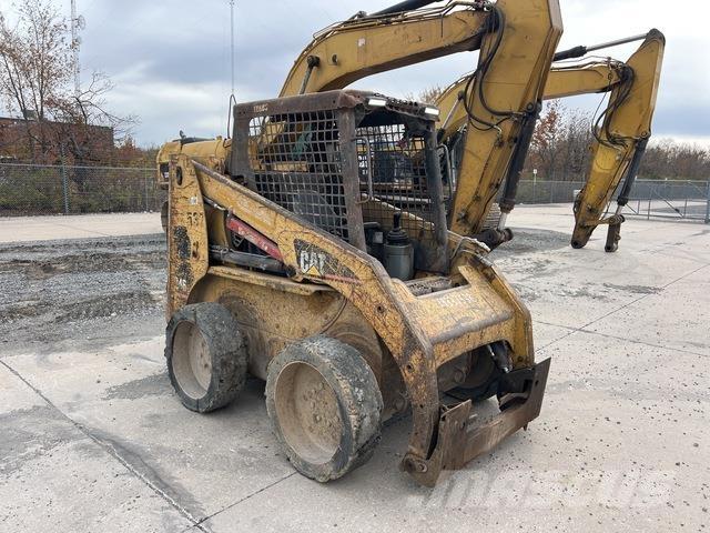 CAT 246 Skid steer loaders