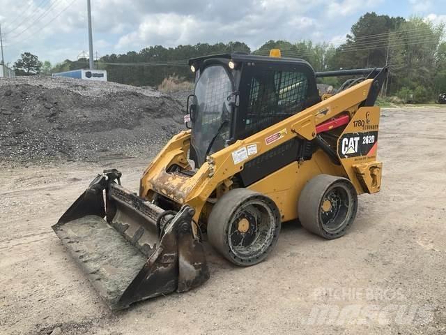 CAT 262D Skid steer loaders