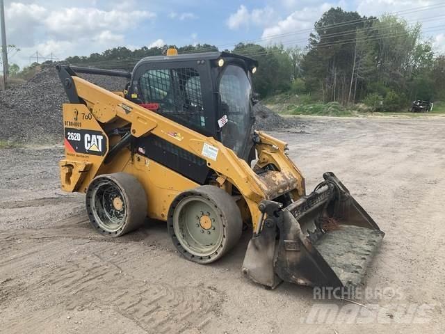 CAT 262D Skid steer loaders