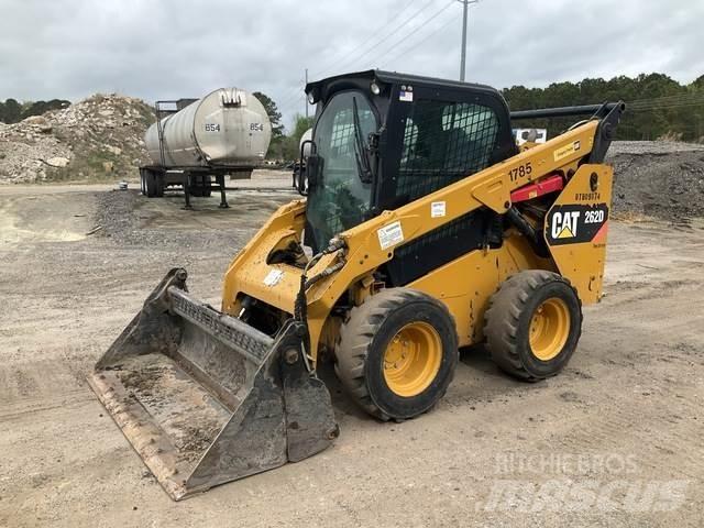 CAT 262D Skid steer loaders