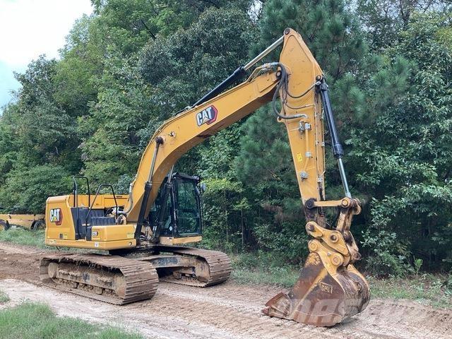 CAT 320 Crawler excavators