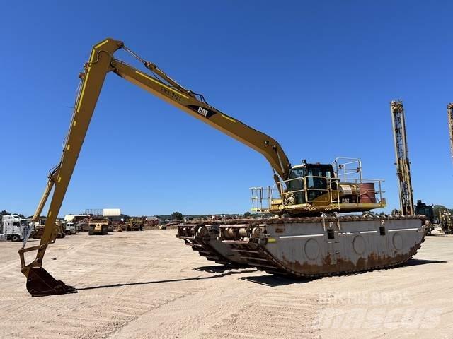 CAT 320D Crawler excavators