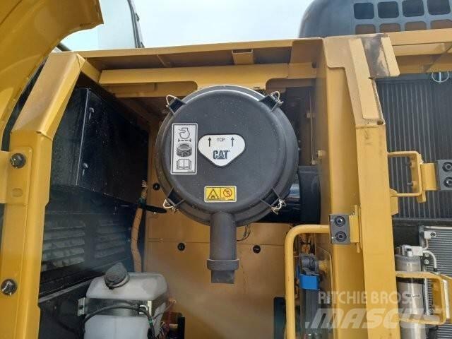 CAT 323D3 Crawler excavators