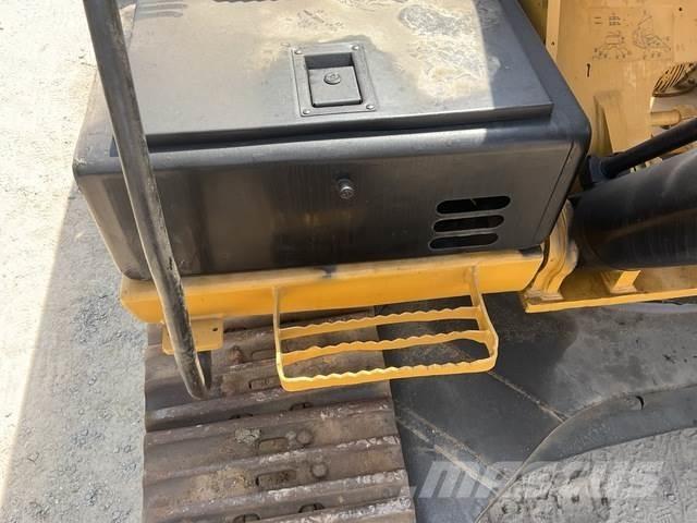 CAT 336D2L Crawler excavators