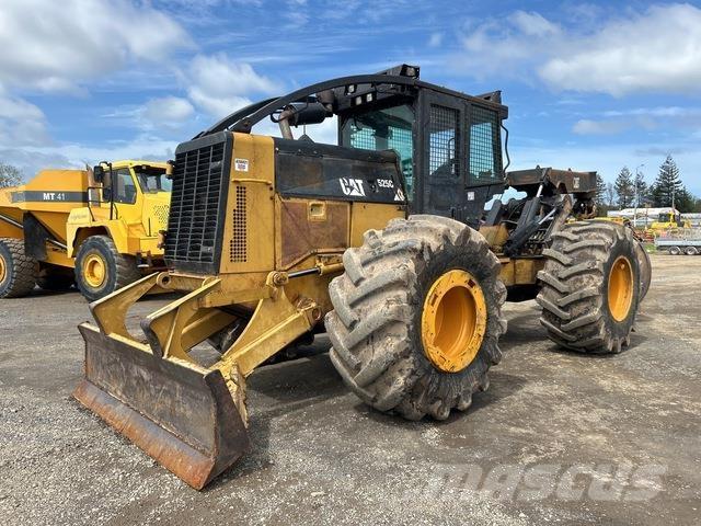 CAT 525C Skidders