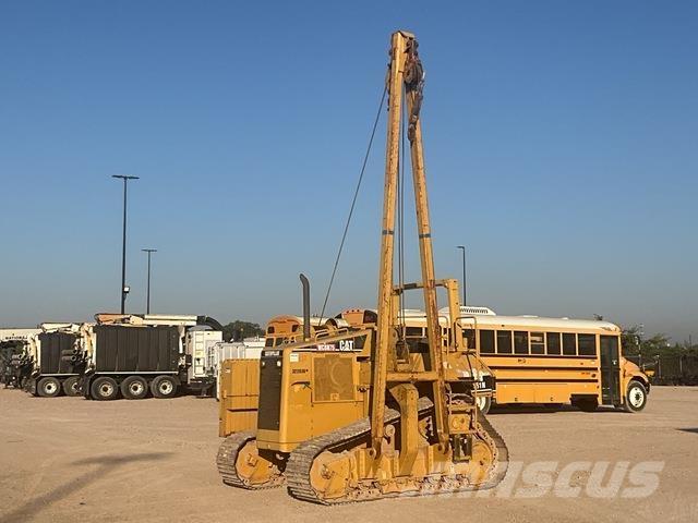 CAT 561N Pipelayer dozers