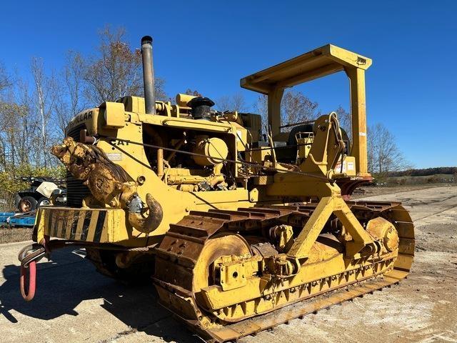 CAT 572G Pipelayer dozers