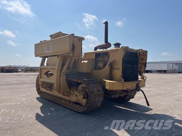 CAT 583K Pipelayer dozers