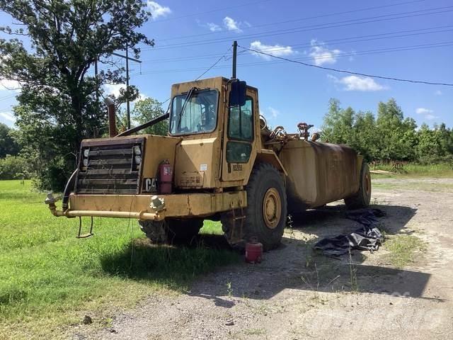 CAT 615C Water tankers