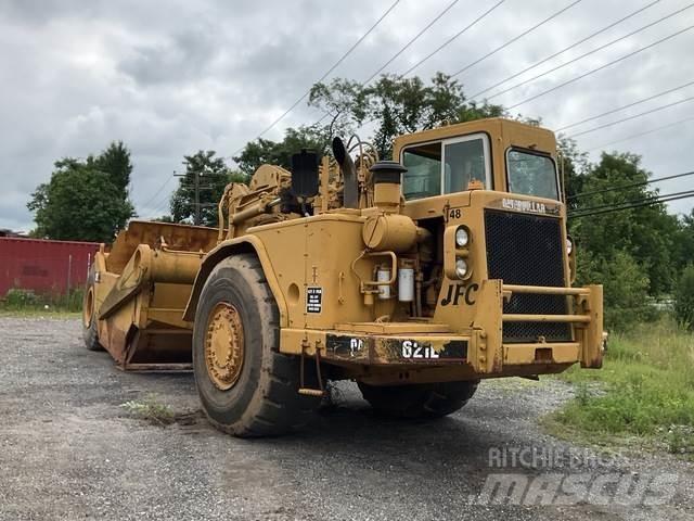 CAT 621B Scrapers