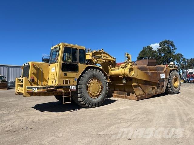 CAT 651E Water tankers