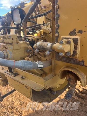 CAT 657G Scrapers