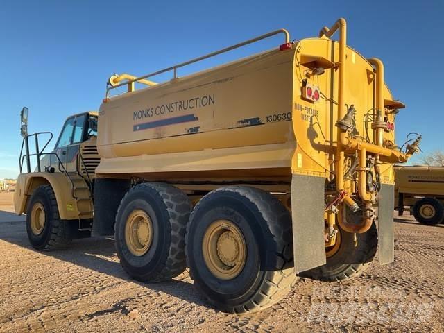 CAT 735 Water tankers
