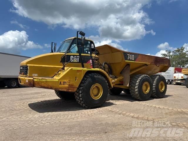 CAT 740 Articulated Haulers