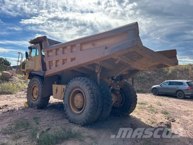 CAT 769C Articulated Haulers
