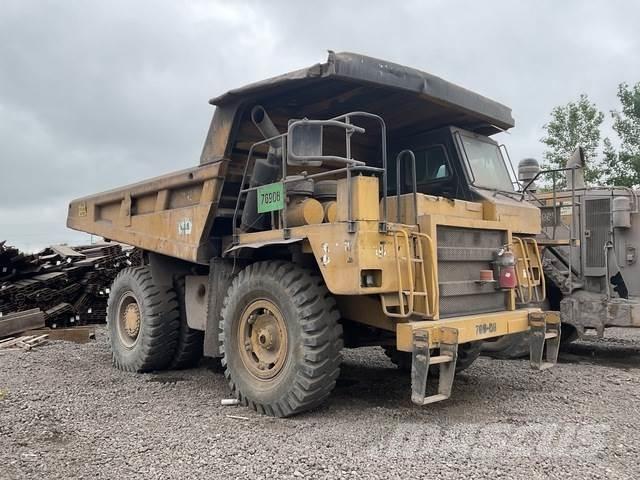 CAT 769D Articulated Haulers