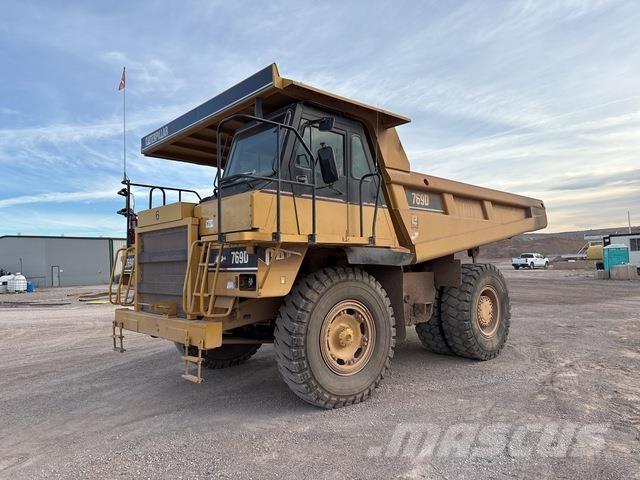 CAT 769D Articulated Haulers