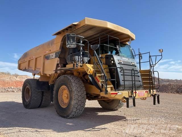 CAT 773F Articulated Haulers