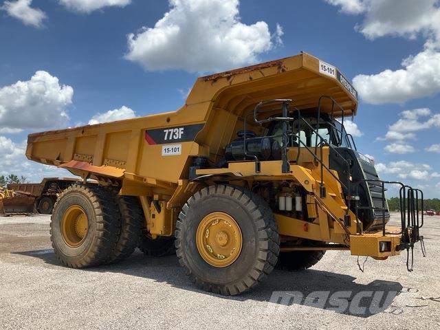 CAT 773F Articulated Haulers