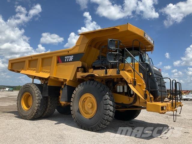 CAT 773F Articulated Haulers