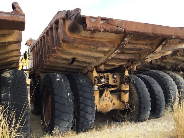 CAT 777 Articulated Haulers